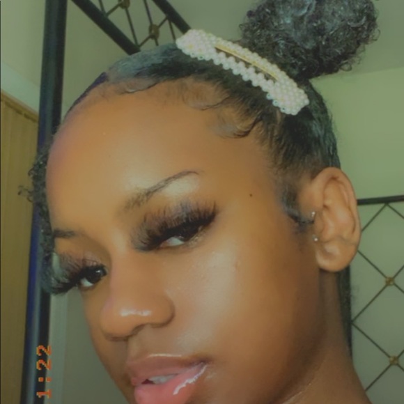 Meet your Posher, Chasity - Picture 1 of 1